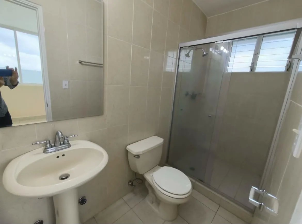 Venta de apartamento en PH Majestic Gardens, Edison Park