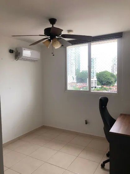 Alquiler de apartamento en la 12 de Octubre