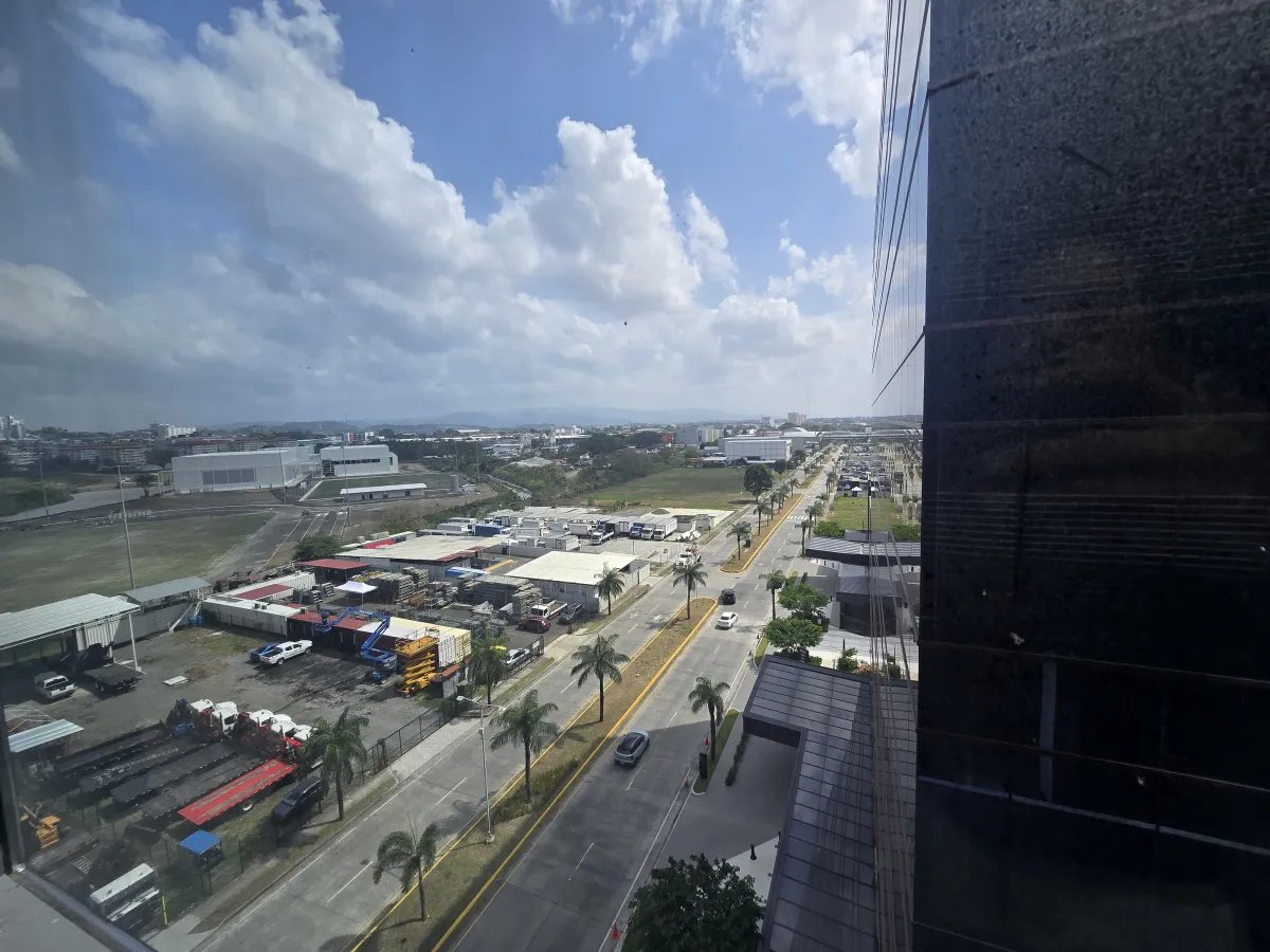Oficina en venta, Santa María Business District