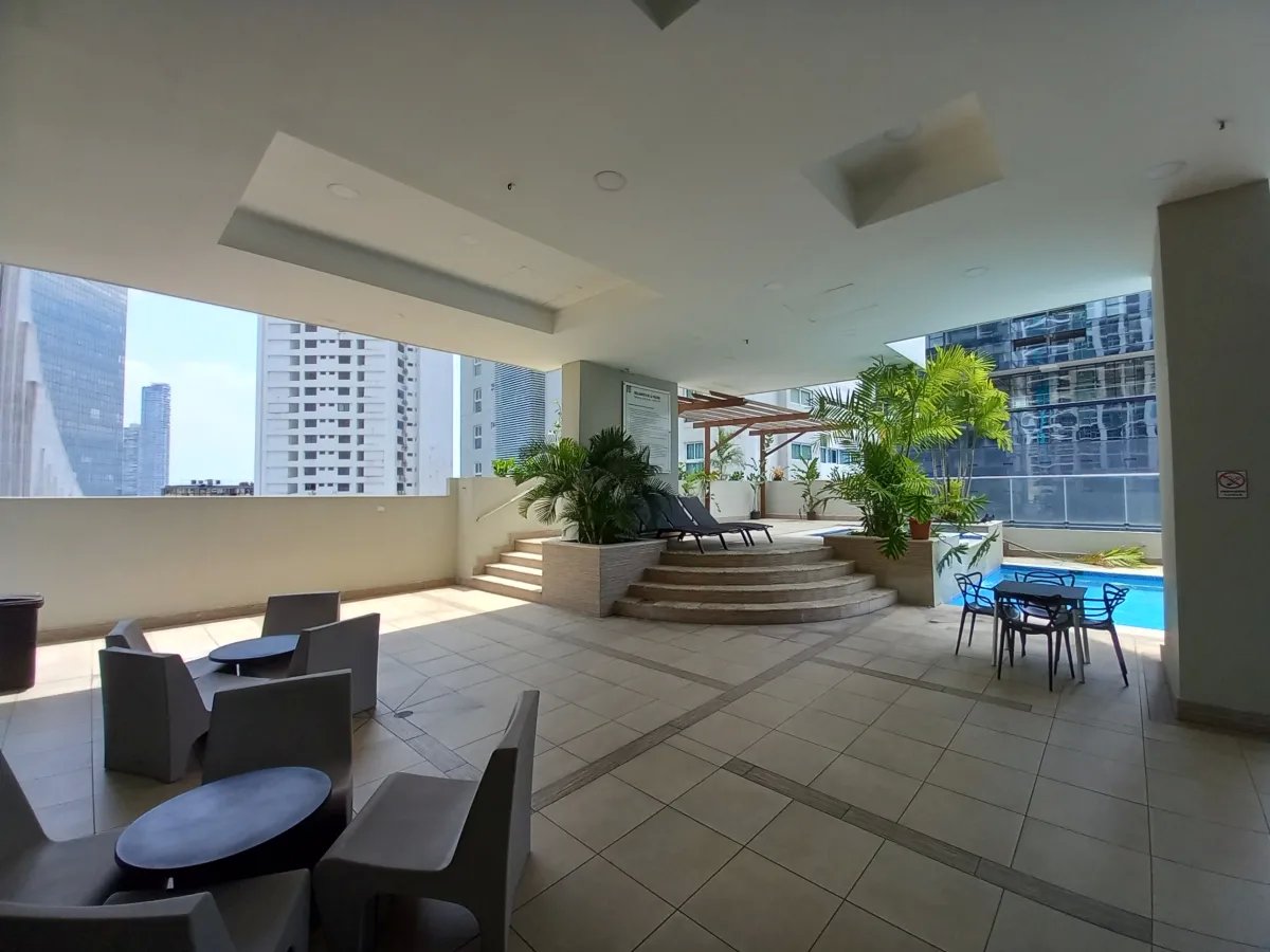 Venta de Apartamento Reposeído en Avenida Balboa, PH Belle View