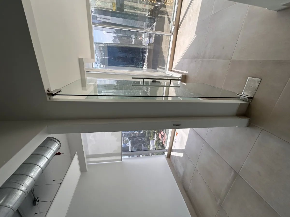 Office For Sale in Calle Luis Azcarraga