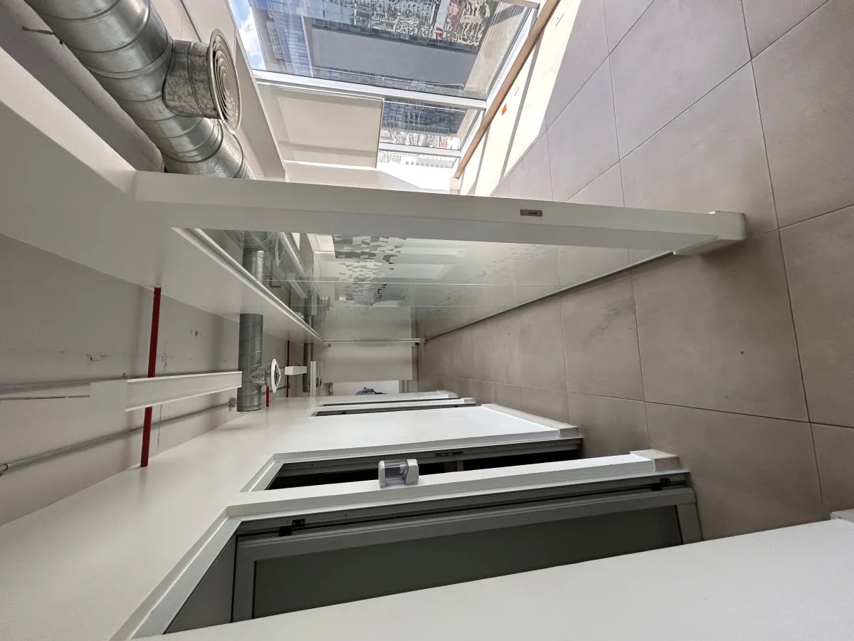 Office For Sale in Calle Luis Azcarraga