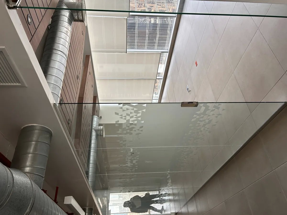 Office For Sale in Calle Luis Azcarraga