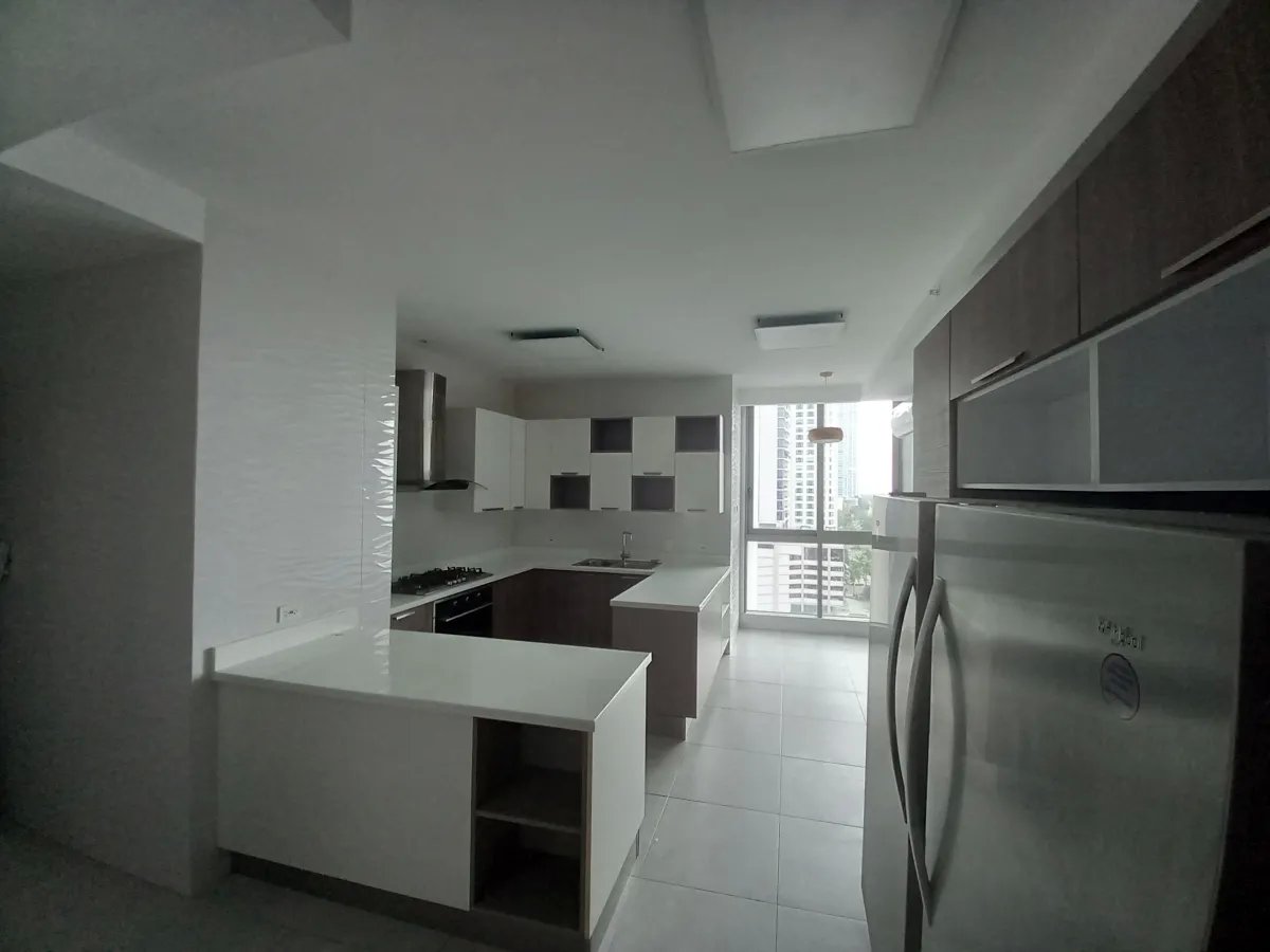 Venta de Apartamento Reposeido,PH Regalia, Costa del Este