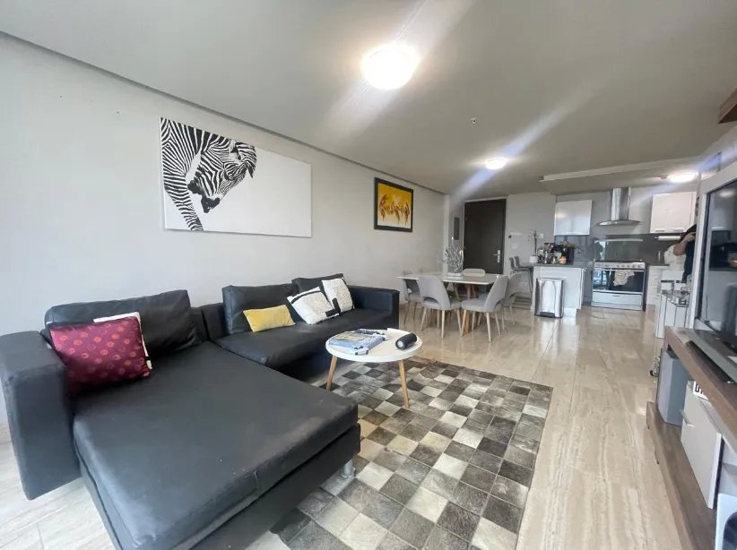 Alquiler de Apartamento ( Amoblado) Costa del Este