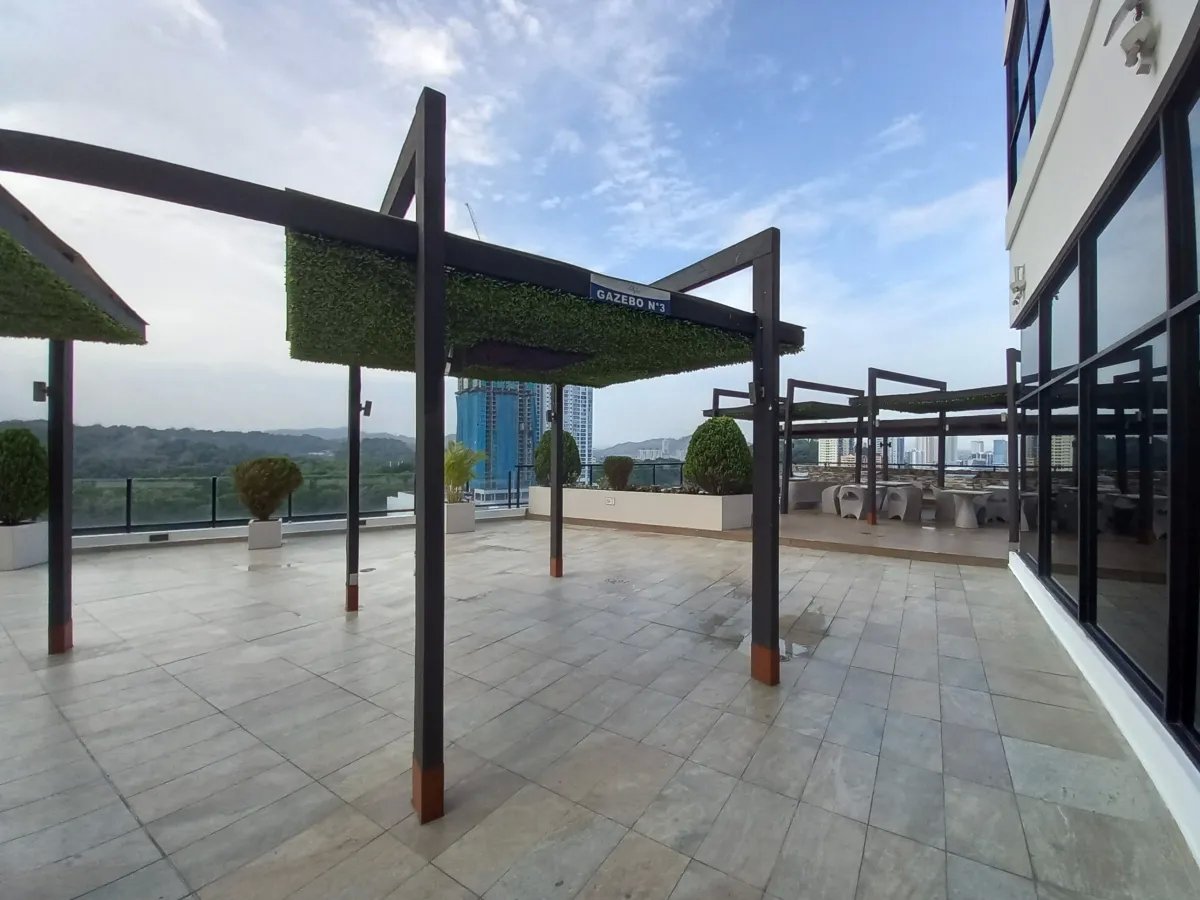 Venta de apartamento en PH Portofino