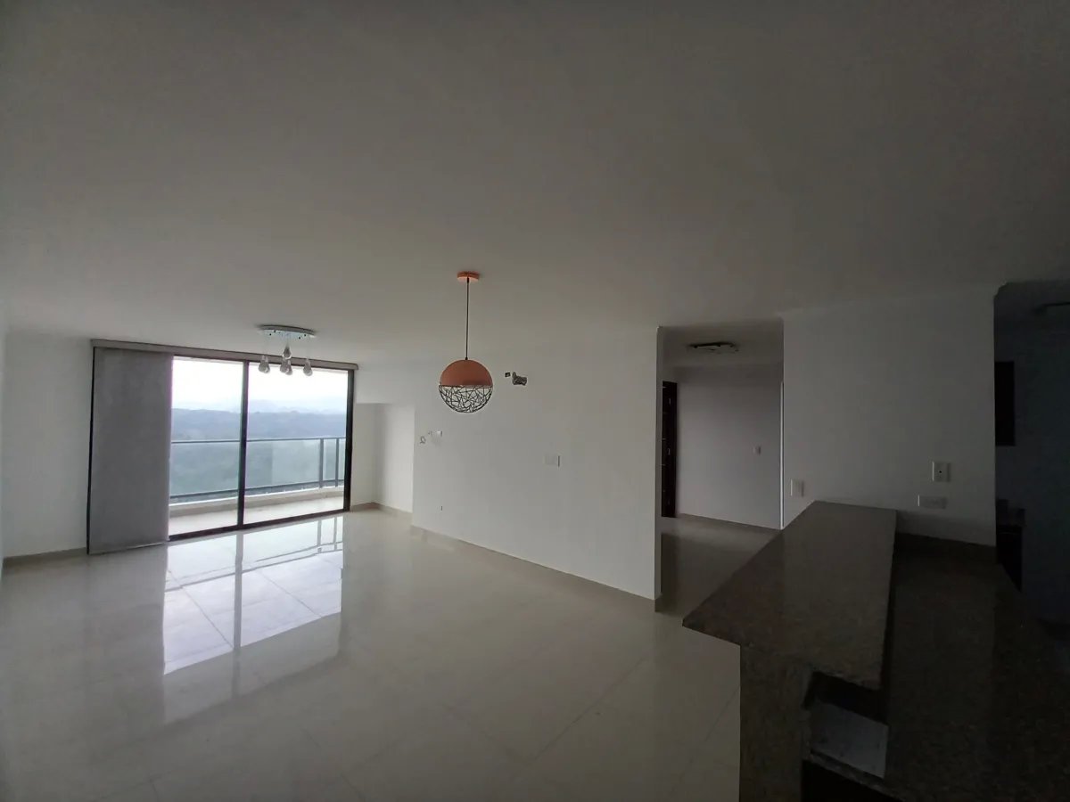 Venta de apartamento en PH Portofino