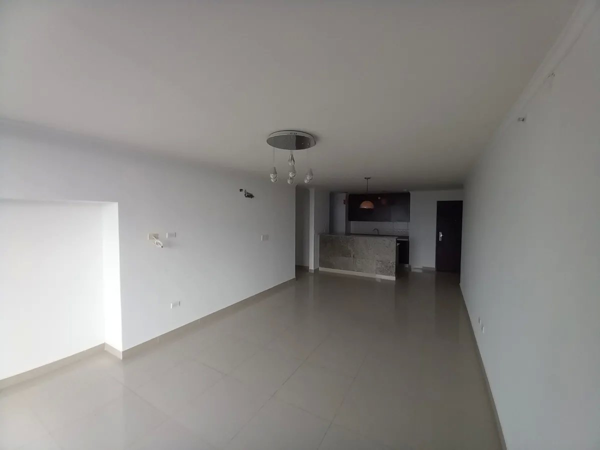 Venta de apartamento en PH Portofino
