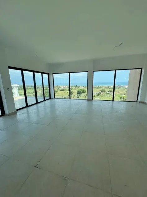 Venta de Apartamento (PentHouse) San Carlos