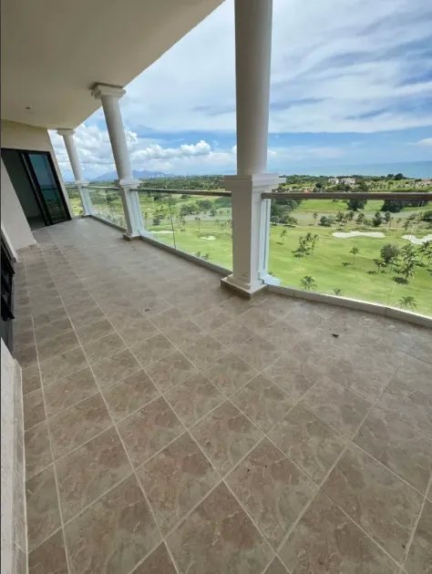 Venta de Apartamento (PentHouse) San Carlos