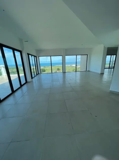 Venta de Apartamento (PentHouse) San Carlos