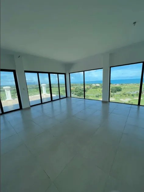 Venta de Apartamento (PentHouse) San Carlos