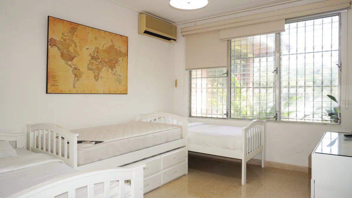 Venta de villa en playa Santa Clara