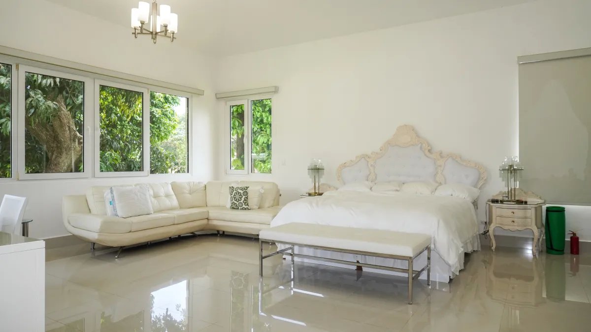 Venta de villa en playa Santa Clara