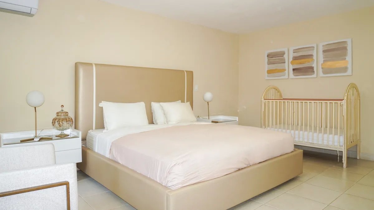 Venta de villa en playa Santa Clara