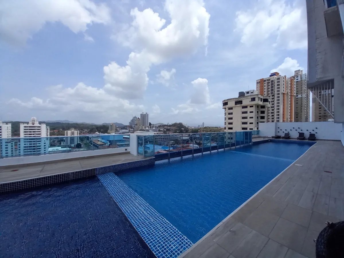 Venta de apartamento reposeído, PH Pacific Hill, Dos Mares