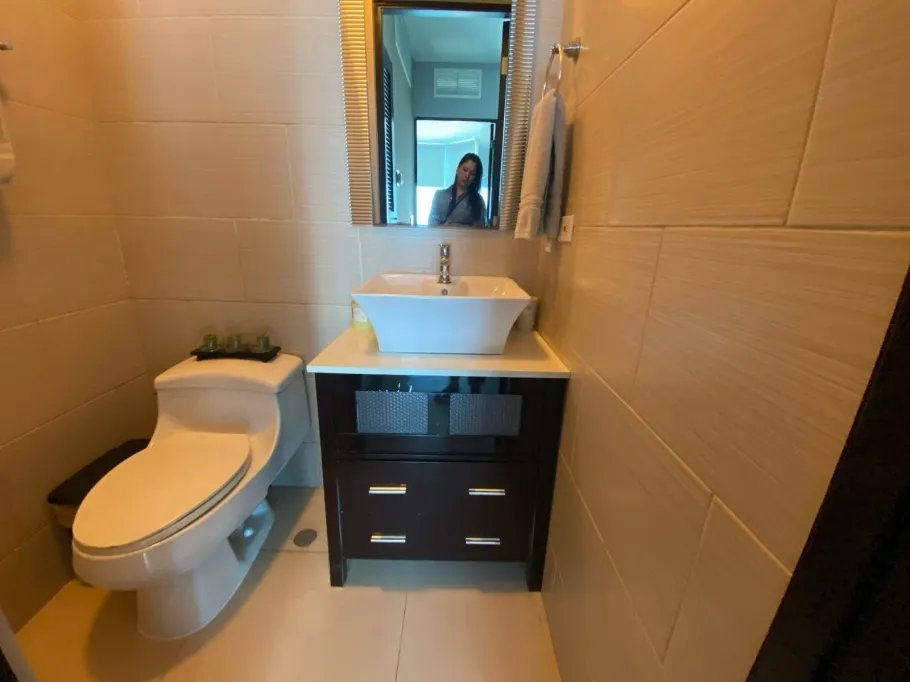 Alquiler de apartamento en Avenida Balboa, frente al mar