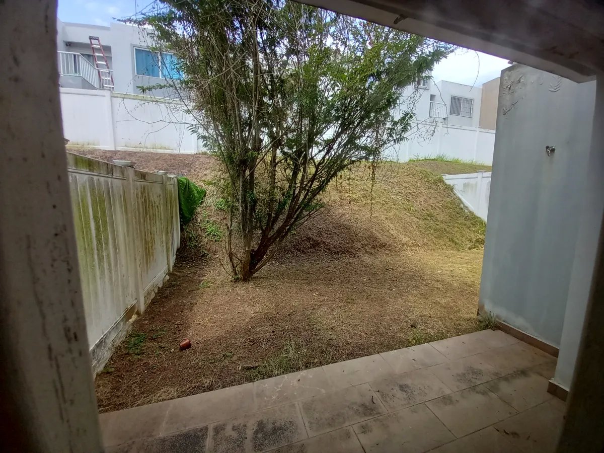 Duplex For Sale in Brisas del Golf