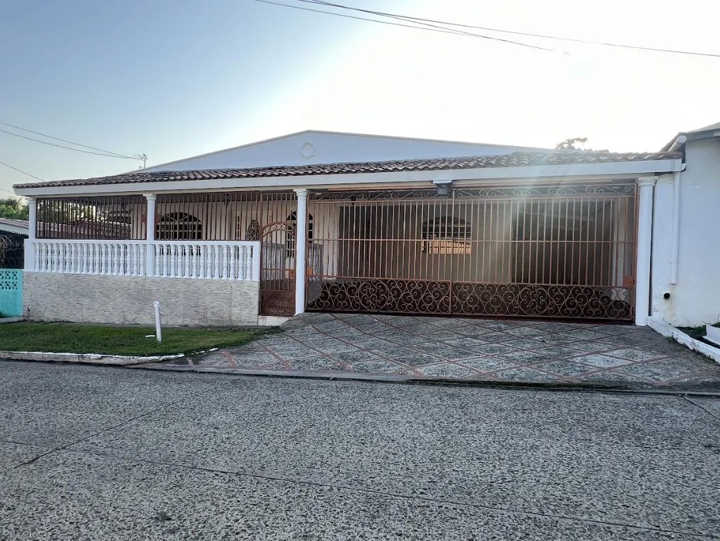 Venta de casa en Villa Rica, Río Abajo