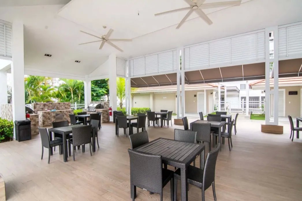 Se alquila apartamento en Woodlands, P.H. Midrise, Panamá Pacifico