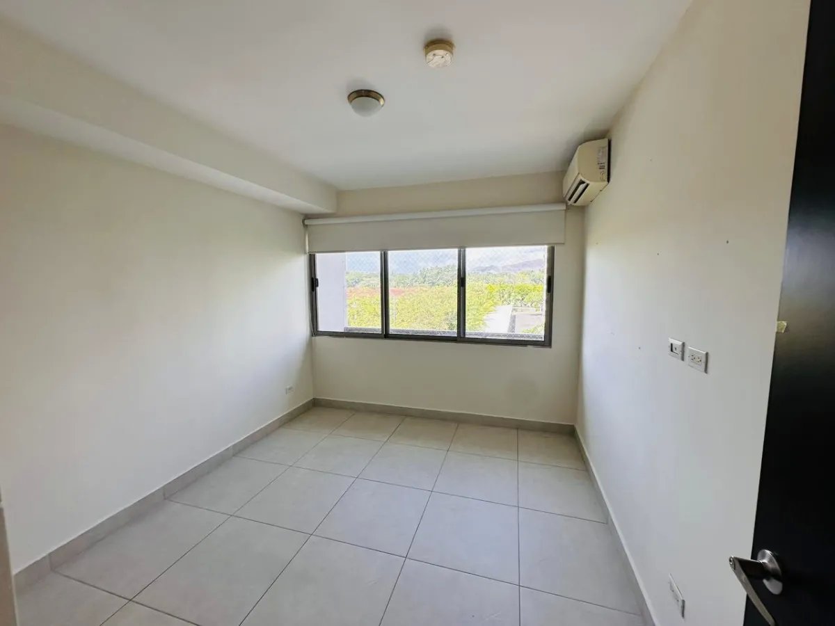 Se alquila apartamento en Woodlands, P.H. Midrise, Panamá Pacifico