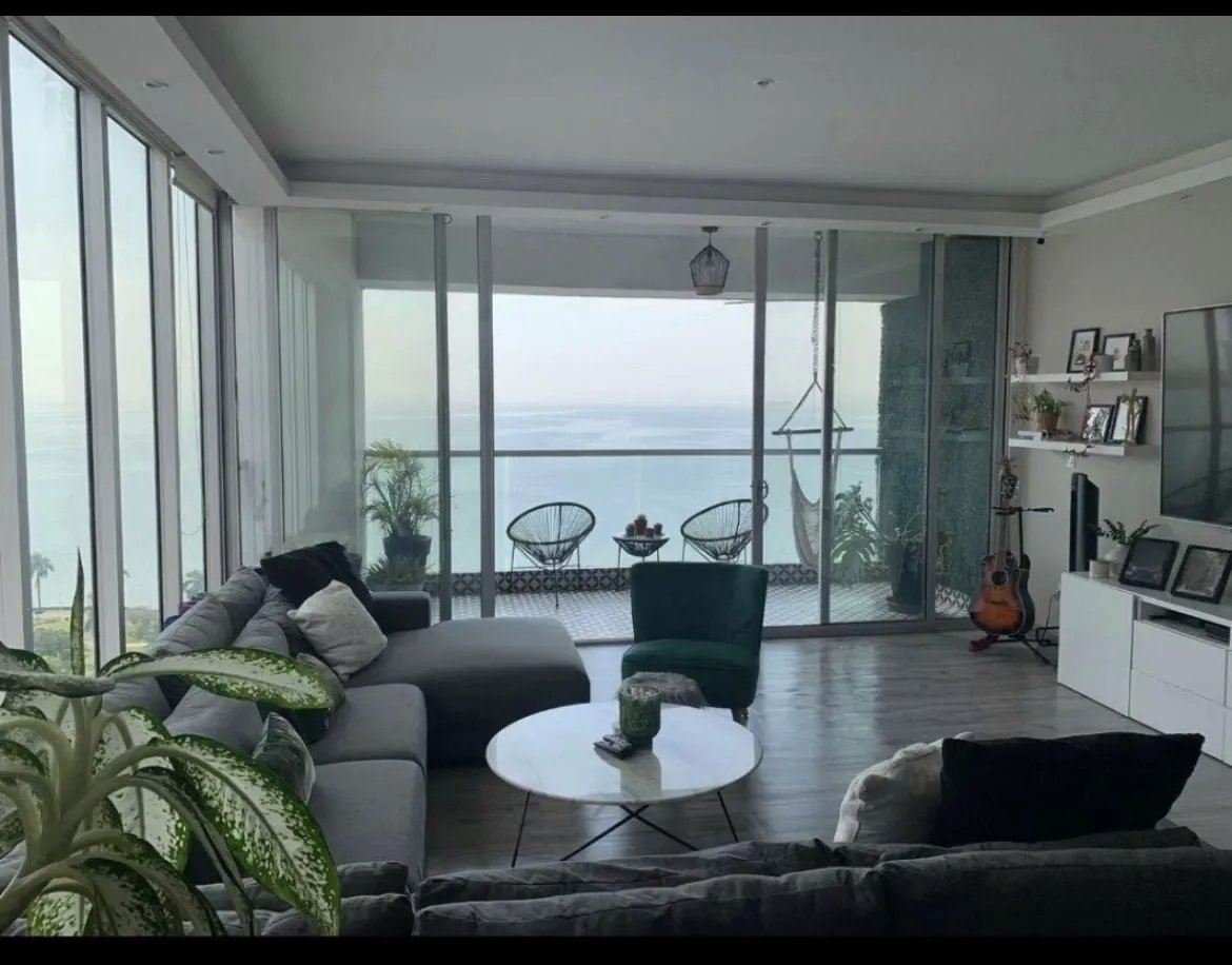 Venta de apartamento en avenida balboa