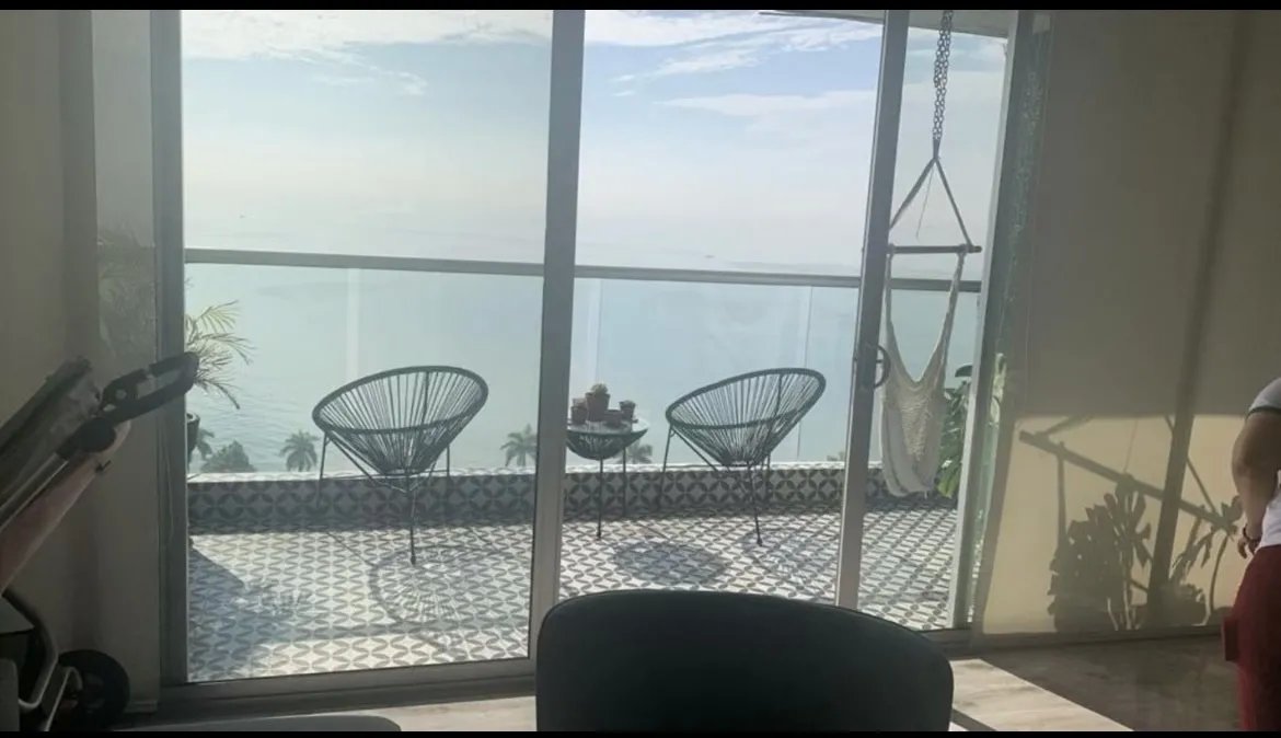 Venta de apartamento en avenida balboa