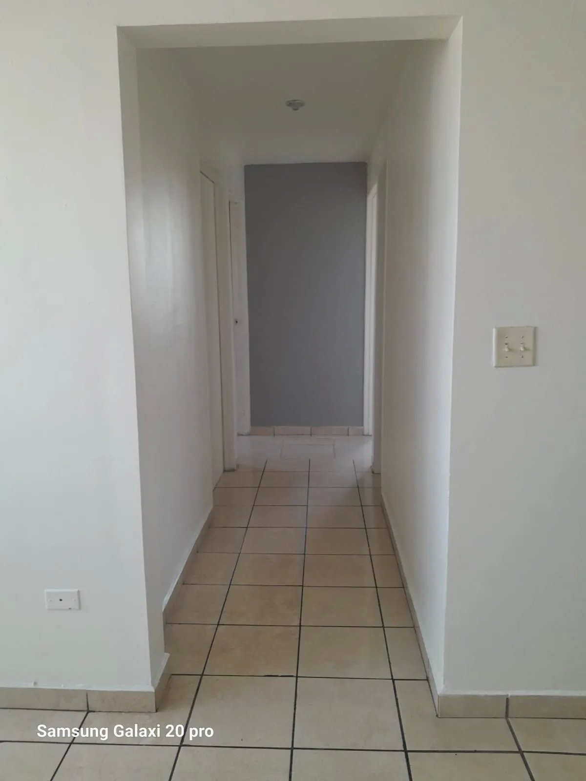 Apartment For Sale in Vía España