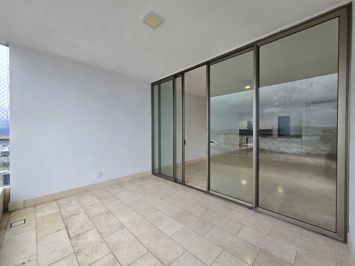 Apartamento en Venta Santa María Golf