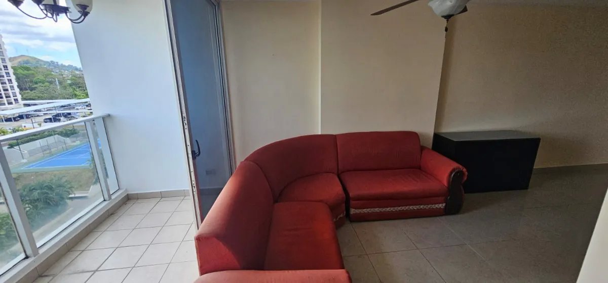 Alquiler de apartamento en Condado Del Rey