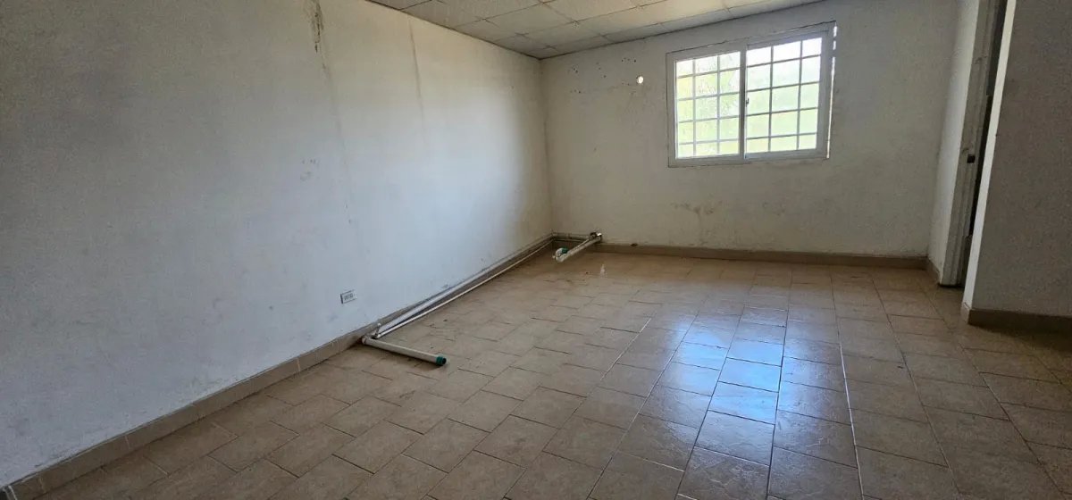 Alquiler de local comercial en Las Mañanitas