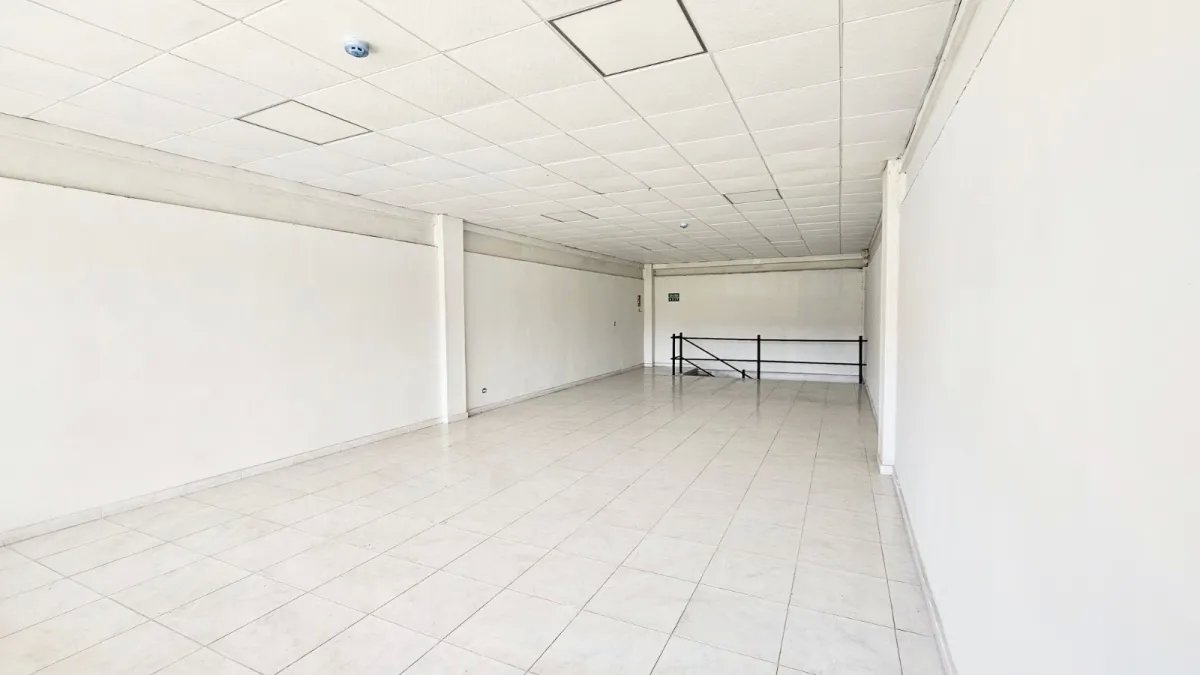 Se vende mall comercial de oficinas, Chorrera