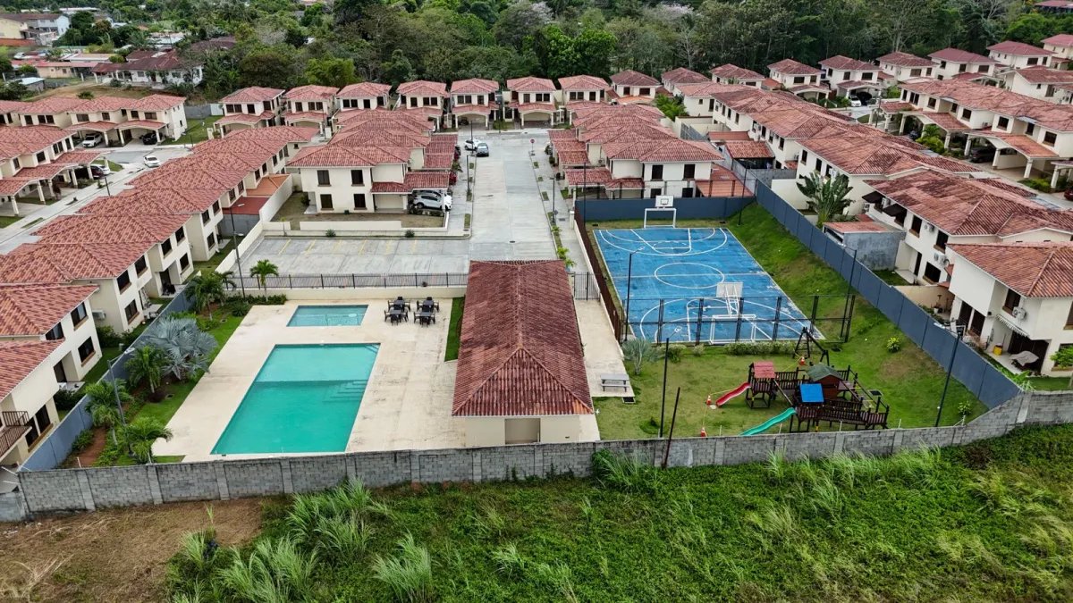 Venta de Casa en Senderos de Bambú, Arraiján, Panamá
