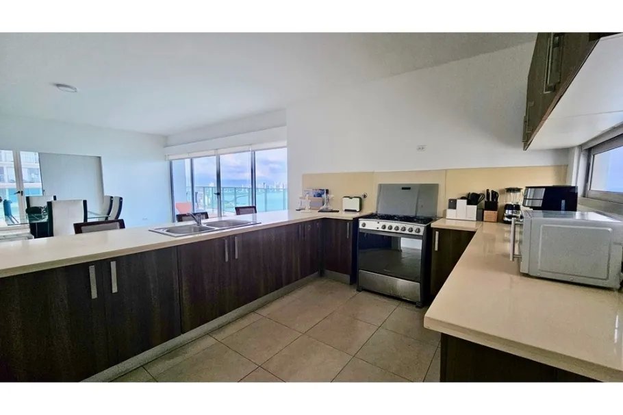 Venta de apartamento amoblado en Punta Pacífica, San Francisco