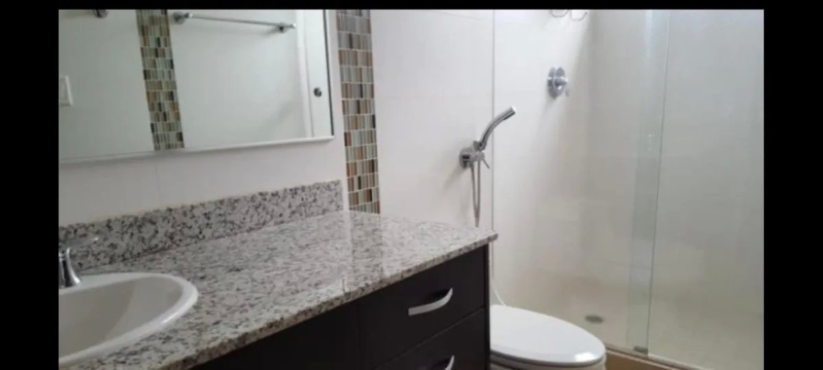 Se vende casa en PH Olimpus, Brisas del Golf