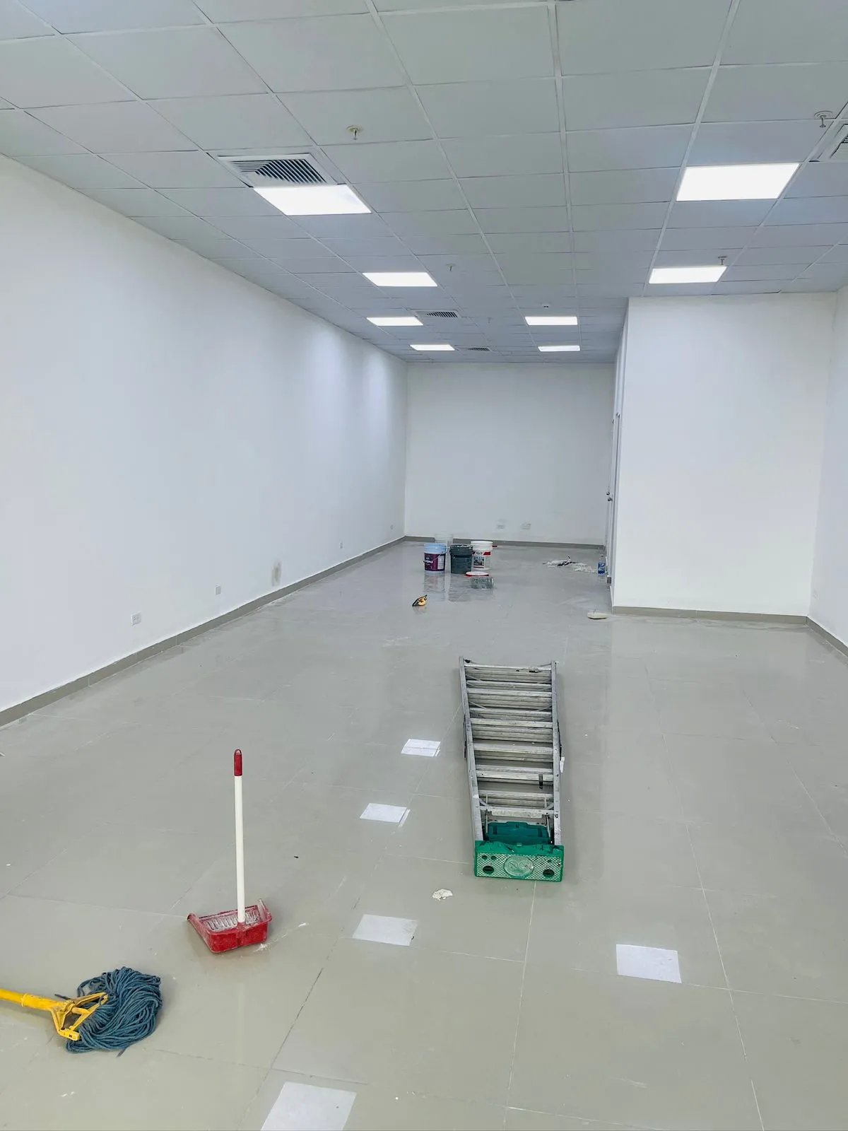 ALQUILER DE LOCAL PARA CLINICA DENTAL