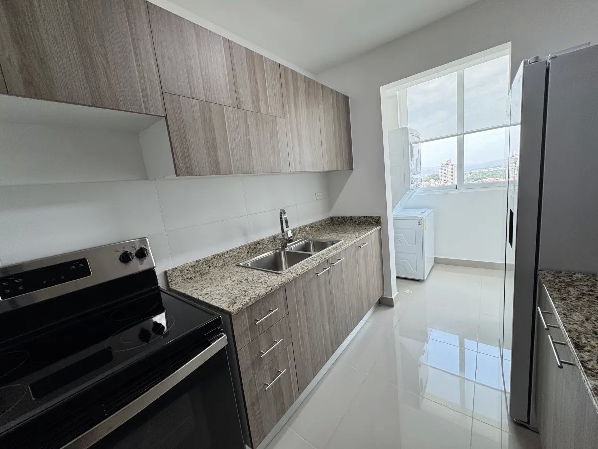 SE VENDE APARTAMENTO EN BELLA VISTA