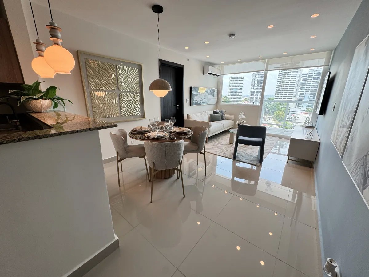 SE VENDE APARTAMENTO EN BELLA VISTA
