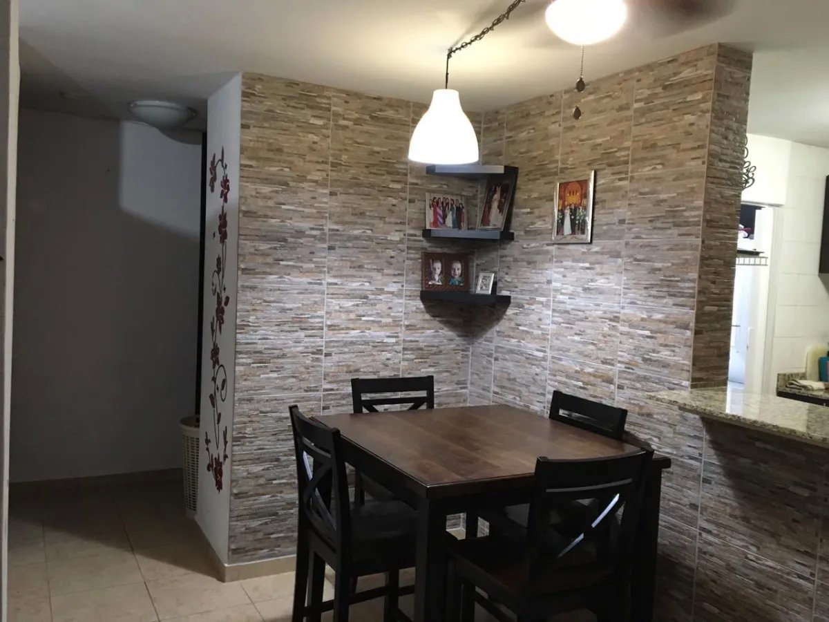 Venta de Apartamento en PH Cosmopolitan Towers, Pueblo Nuevo, Panamá