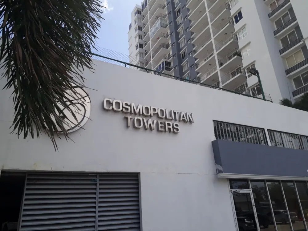 Venta de Apartamento en PH Cosmopolitan Towers, Pueblo Nuevo, Panamá