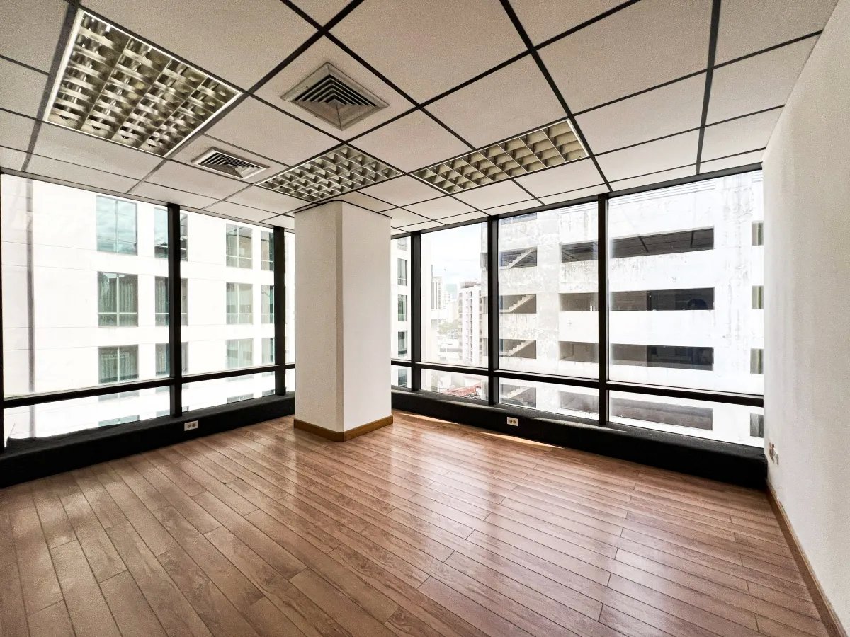 Office For Rent in Obarrio, Panamá