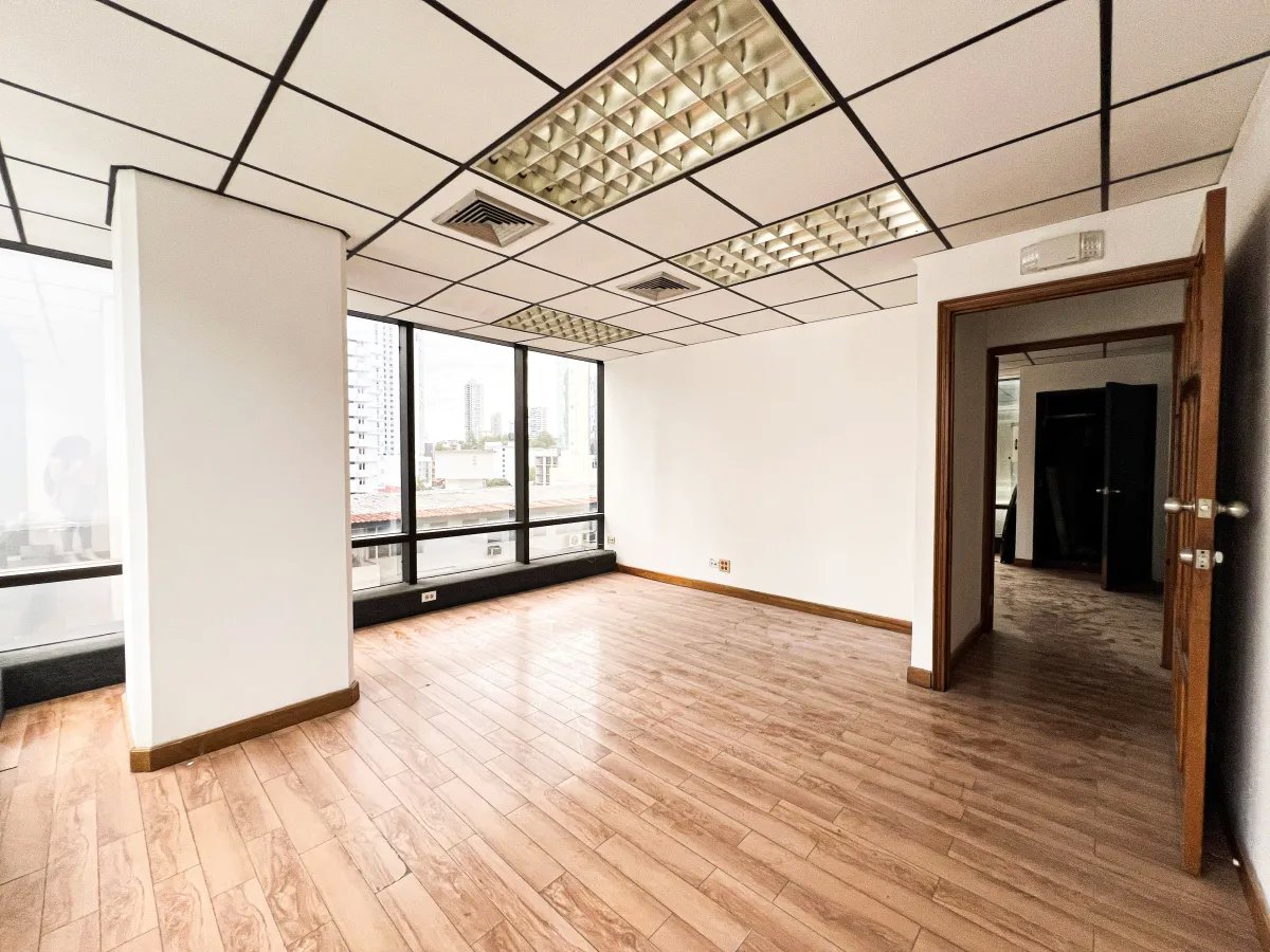 Office For Rent in Obarrio, Panamá