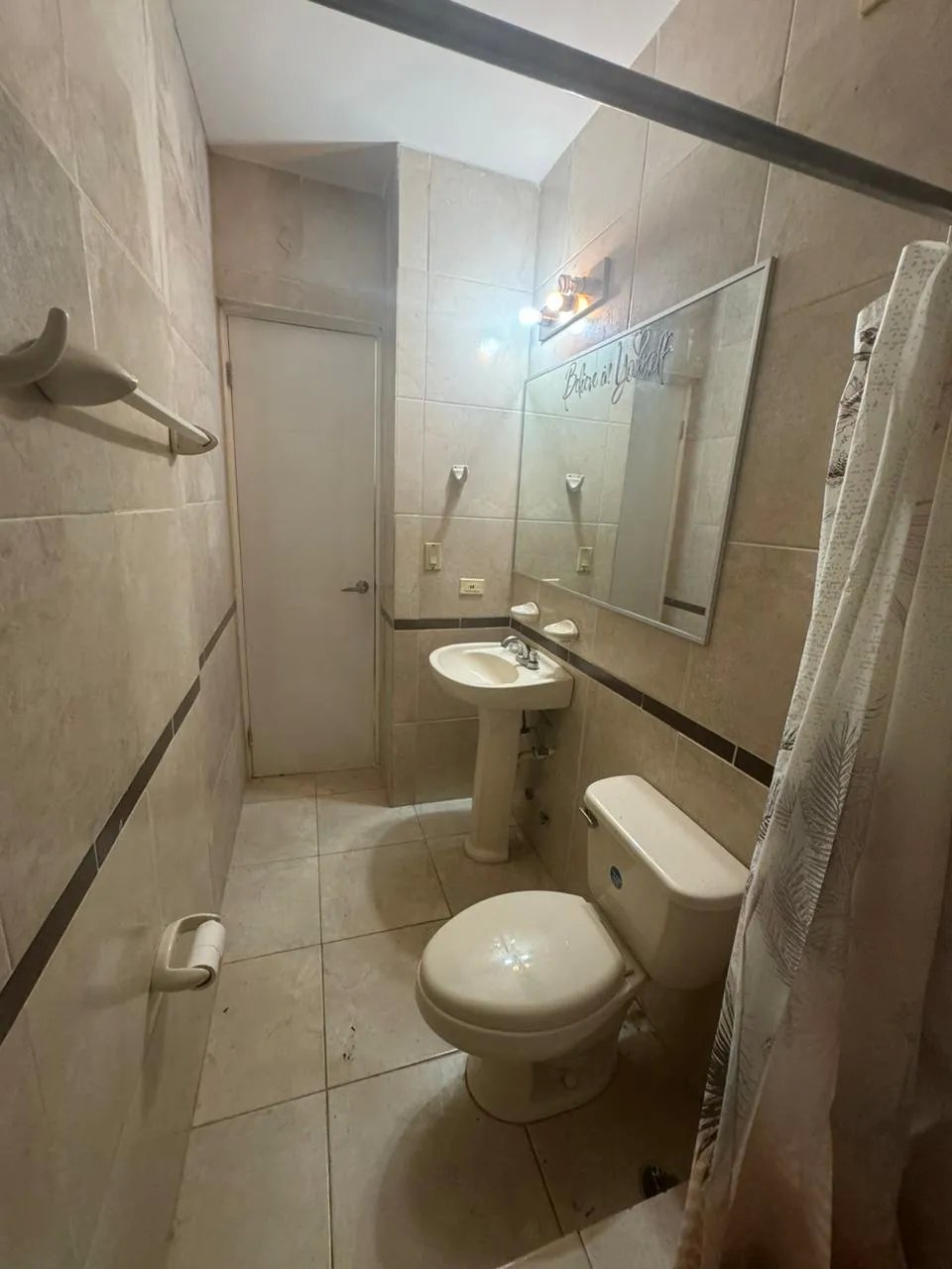 Venta de Apartamento en Playa Dorada, Panamá