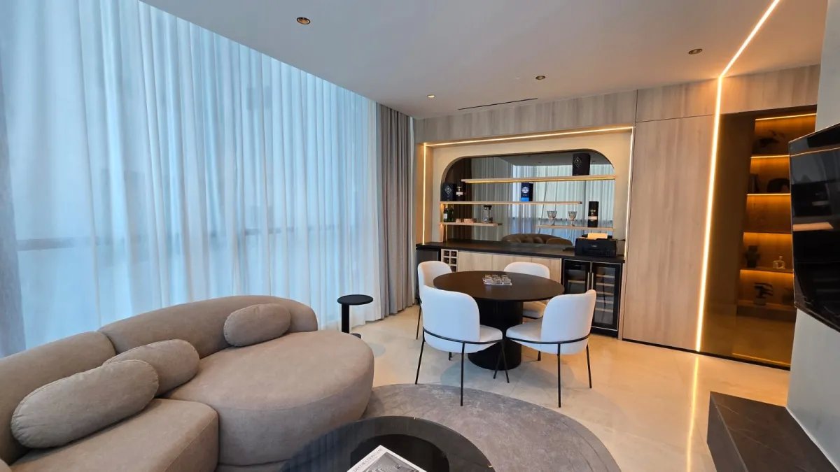 Apartment For Sale in San Francisco