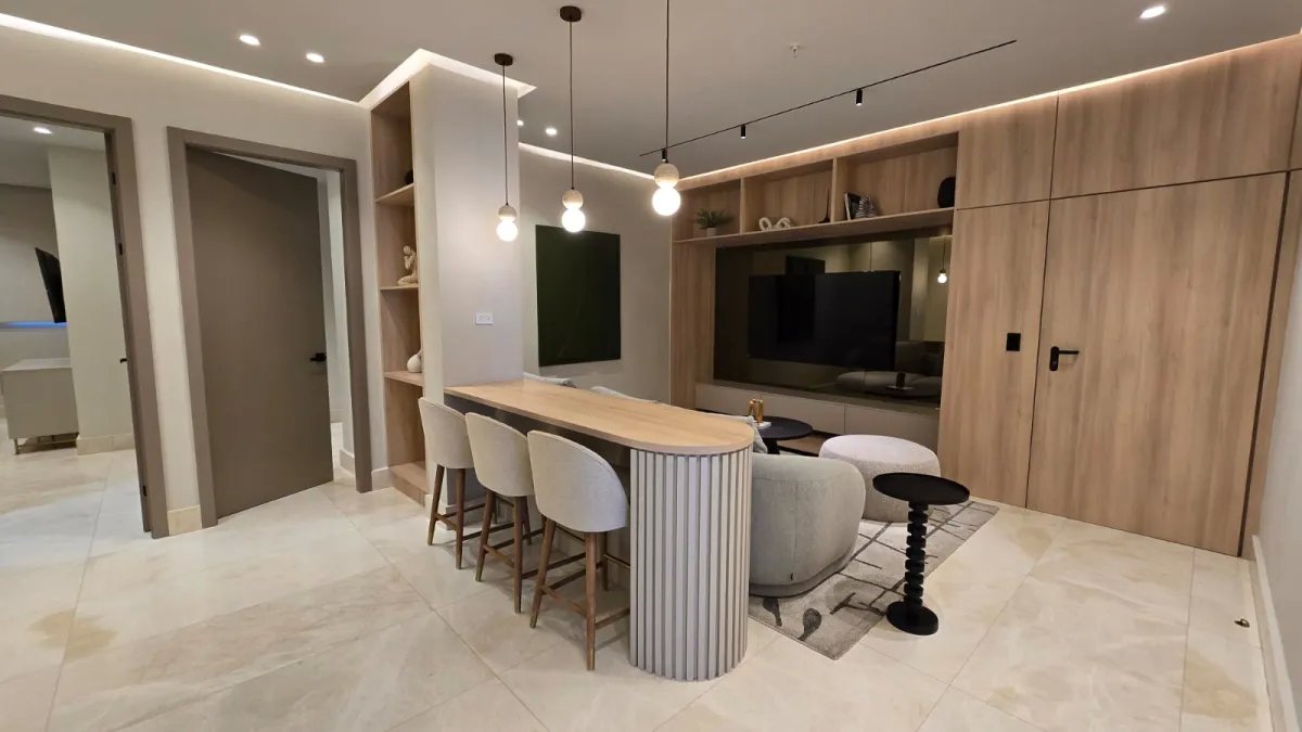 Apartment For Sale in San Francisco