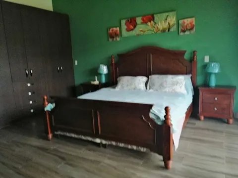 SE VENDE CASA EN EL VALLE DE ANTON