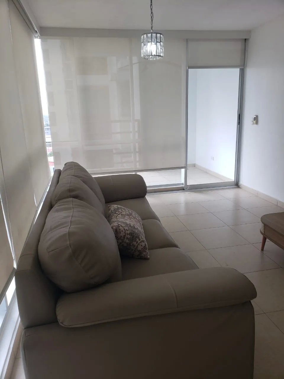 SE VENDE HERMOSO APARTAMENTO EN P.H. SOL DEL ESTE