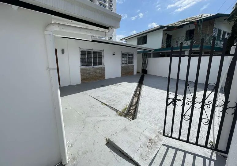 Mobile Home For Sale in Pueblo Nuevo