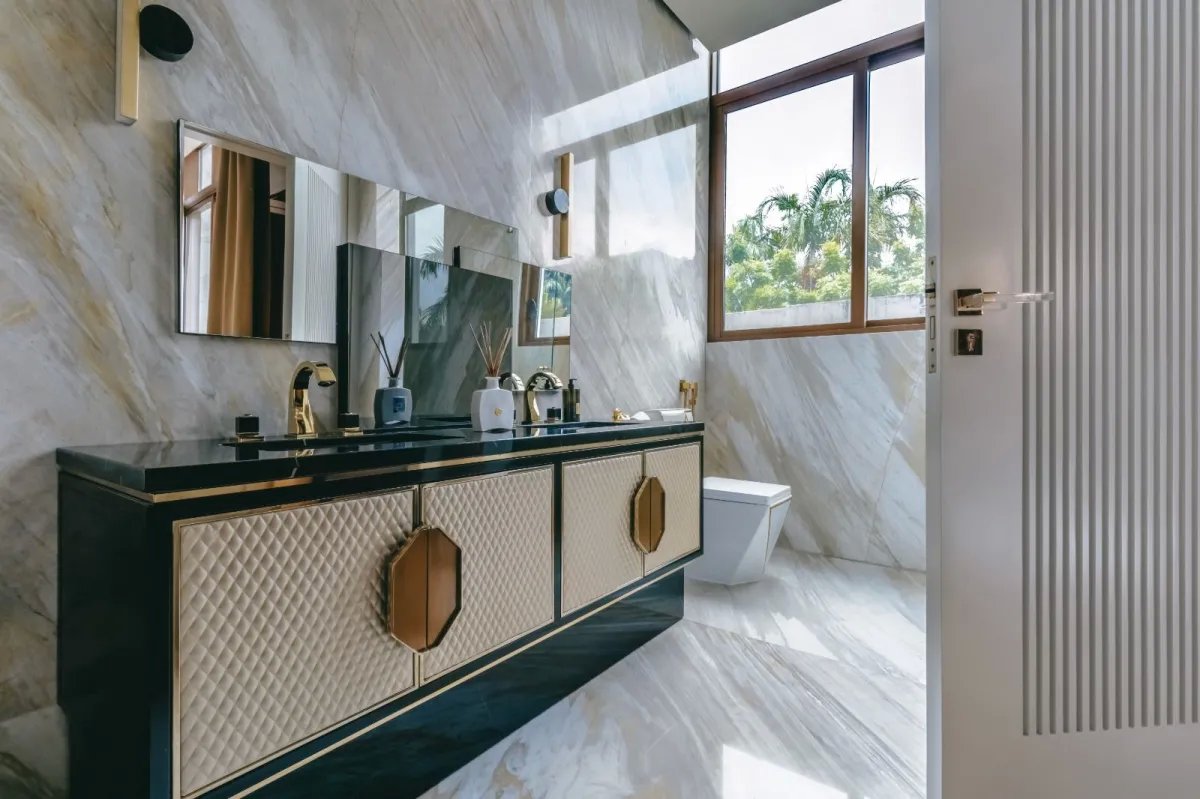 Apartment For Sale in Punta Pacífica