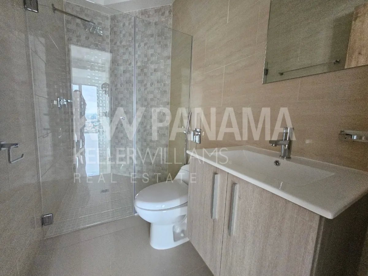 Se Vende Apartamento en Hato Pintado